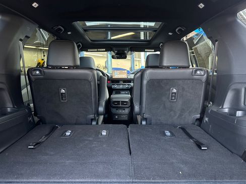 Used 2024 Honda Pilot TrailSport image 16