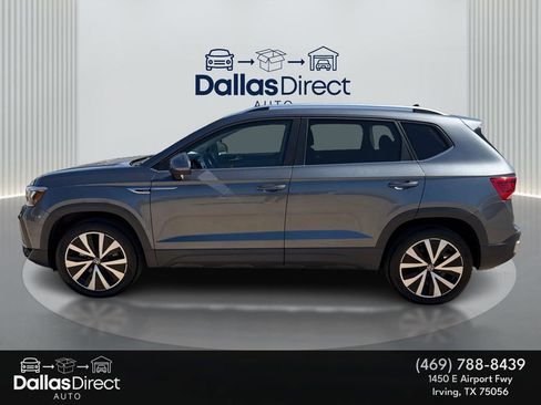 Used 2023 Volkswagen Taos SE image 9