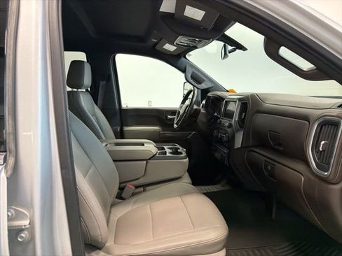 Used 2022 Chevrolet Silverado 2500 LTZ w/ Gooseneck/5TH Wheel Package AWD/4WD image 36