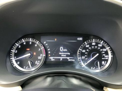 Used 2021 Toyota Highlander XLE AWD/4WD image 18