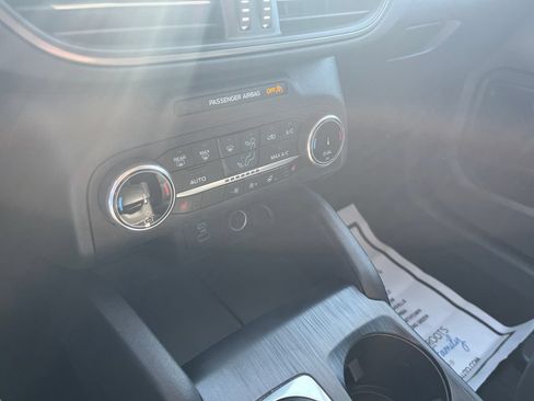 Used 2023 Ford Escape Active AWD/4WD image 19
