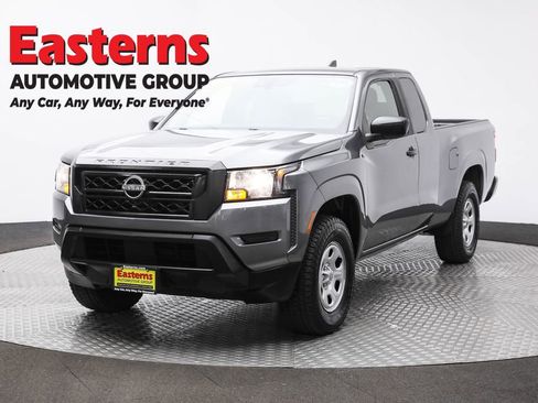 Used 2022 Nissan Frontier S image 1