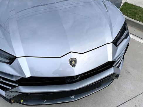 Used 2020 Lamborghini Urus AWD/4WD image 29