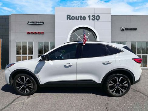 Used 2022 Ford Escape SEL w/ SEL Stealth AWD Package image 5