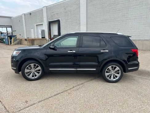 Used 2018 Ford Explorer Limited AWD/4WD image 2