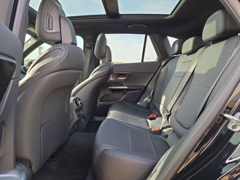 New 2026 Mercedes-Benz GLC 300 image 13