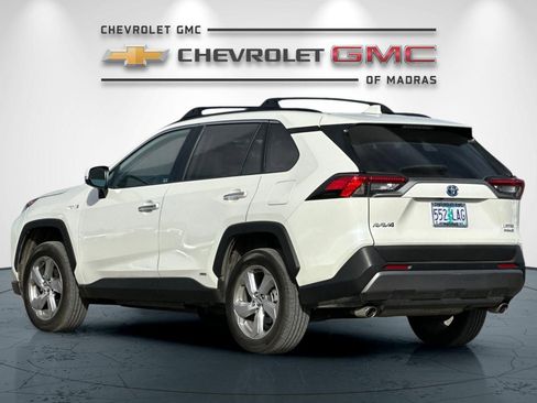 Used 2021 Toyota RAV4 Limited image 5