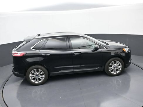 Used 2019 Ford Edge Titanium w/ Cold Weather Package AWD/4WD image 35