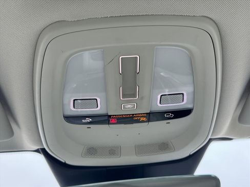 Used 2024 Volvo S60 B5 Plus image 19