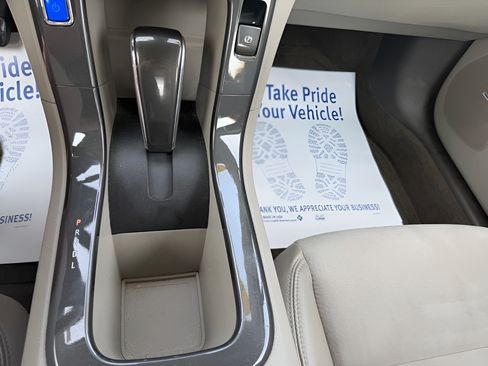 Used 2013 Chevrolet Volt Premium w/ Premium Trim Package FWD image 19