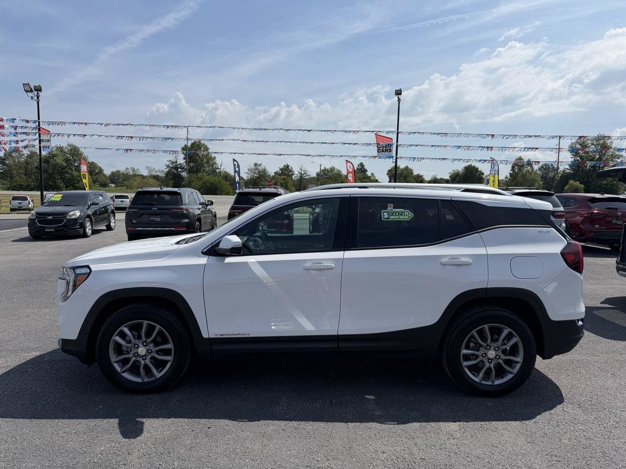 Used 2024 GMC Terrain SLT w/ Tech Package AWD/4WD image 9