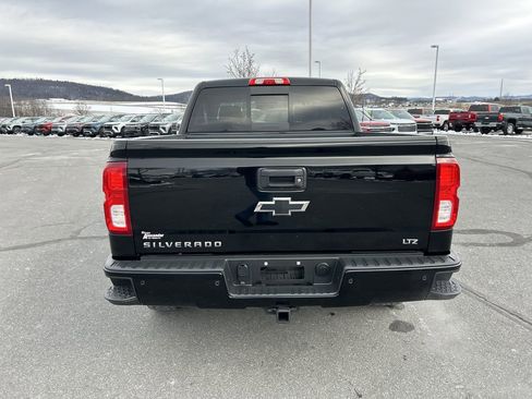 Used 2017 Chevrolet Silverado 1500 LTZ Z71 w/ Midnight Edition image 6