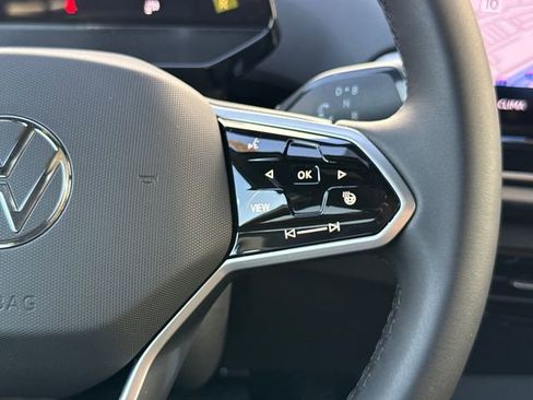 New 2025 Volkswagen ID.4 Pro S image 36