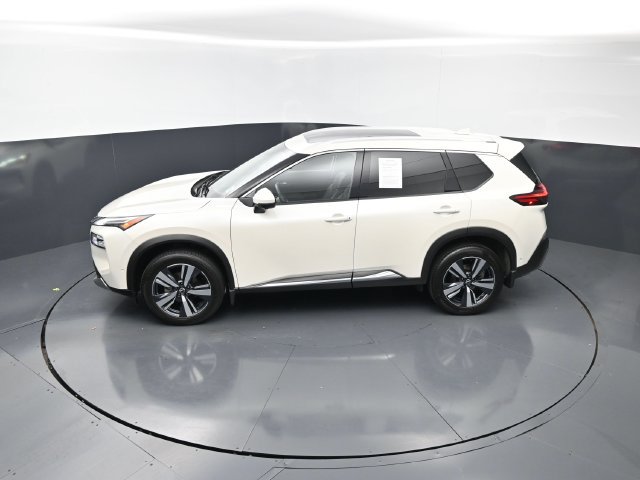 Certified 2023 Nissan Rogue Platinum w/ Platinum Premium Package AWD/4WD image 23