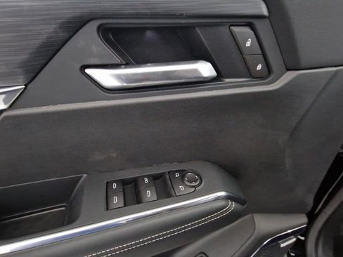 New 2025 GMC Acadia Elevation w/ Elevation Premium Package image 13