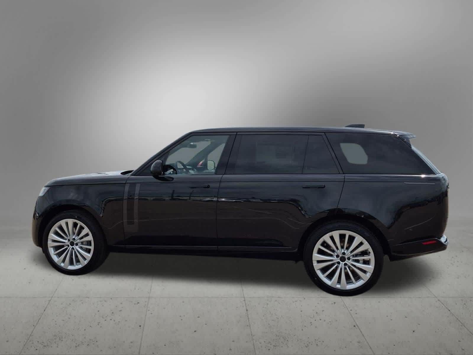 New 2026 Land Rover Range Rover Long Wheelbase SE AWD/4WD image 1