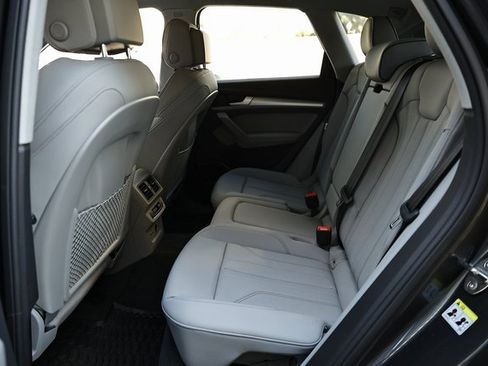 Used 2024 Audi Q5 2.0T Premium Plus image 26