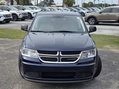Used 2018 Dodge Journey SE FWD image 3
