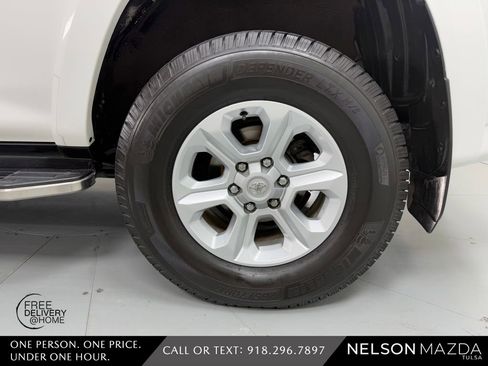 Used 2019 Toyota 4Runner SR5 Premium AWD/4WD image 12