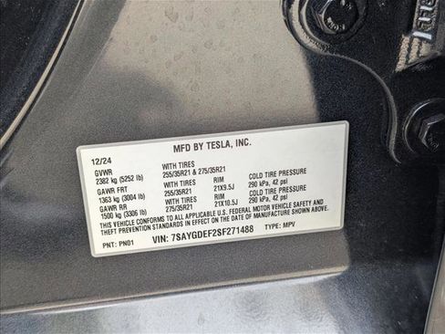 Used 2025 Tesla Model Y Performance AWD/4WD image 24