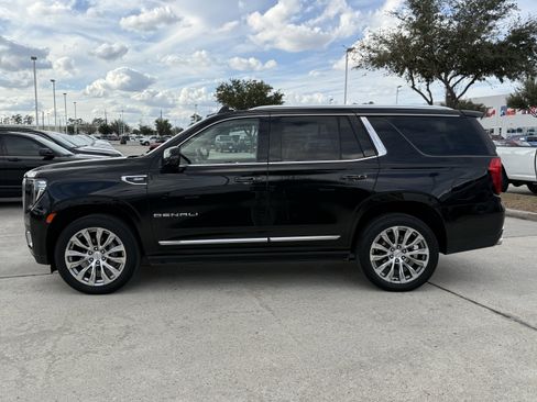 Used 2023 GMC Yukon Denali w/ Max Trailering Package image 8