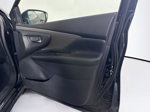 Used 2024 Nissan Murano SV w/ SV Midnight Edition Package image 30