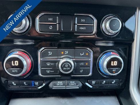 Certified 2023 GMC Yukon Denali w/ Advanced Technology Package AWD/4WD image 20