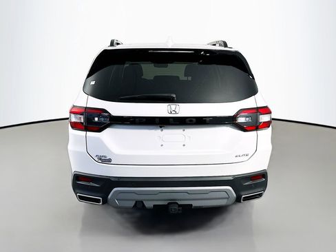 Used 2024 Honda Pilot Elite image 6