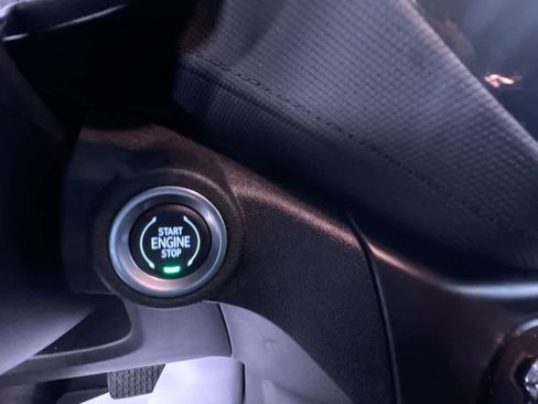 Used 2021 Chevrolet TrailBlazer LT w/ Convenience Package image 17