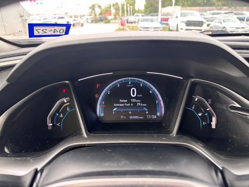 Used 2018 Honda Civic Touring image 22