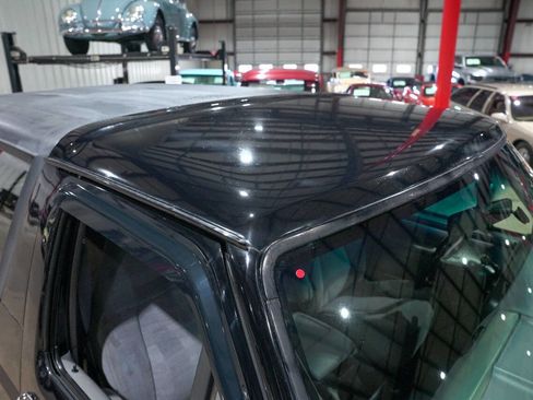 Used 1996 Ford Bronco XLT image 19