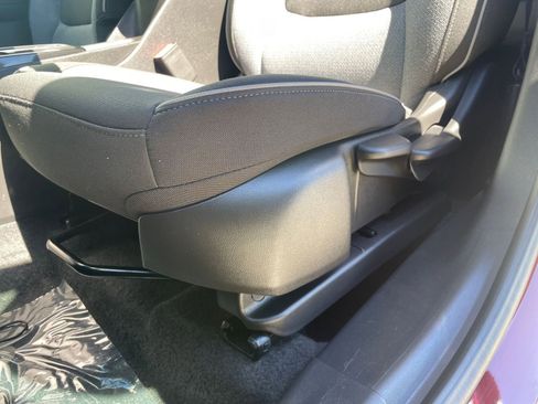 Used 2025 Chevrolet TrailBlazer LT image 23