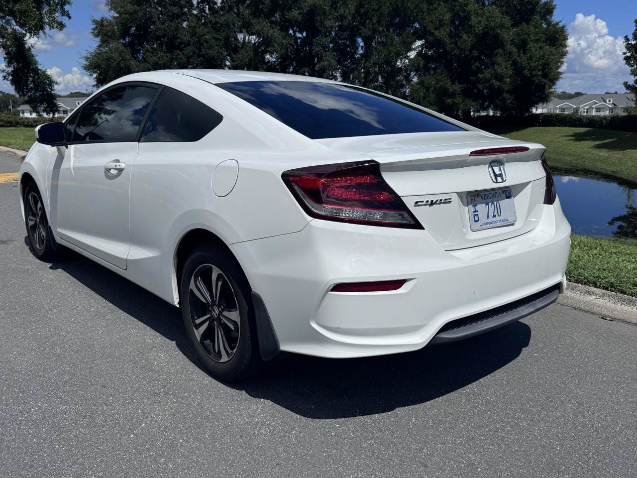 Used 2015 Honda Civic EX image 9