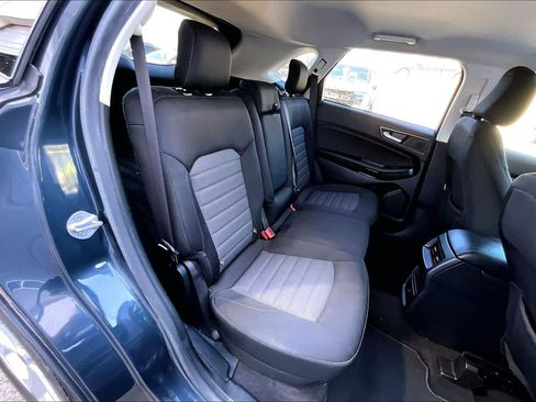 Certified 2023 Ford Edge SE image 20
