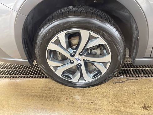 Used 2021 Subaru Outback Limited XT image 27