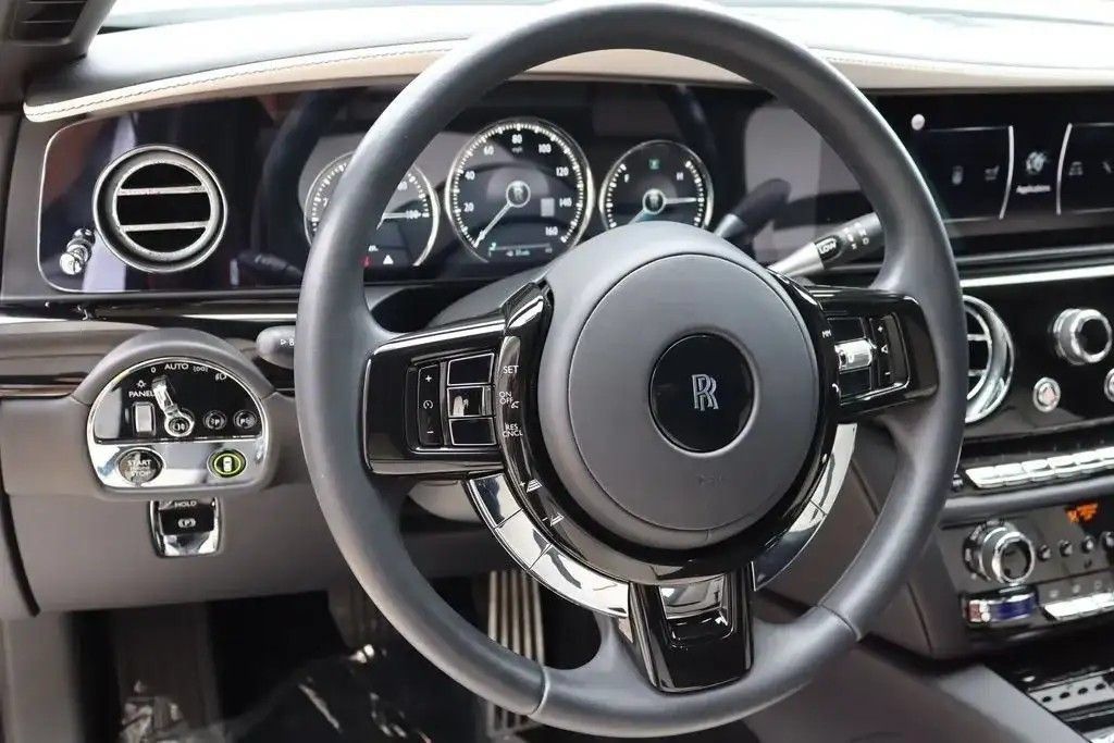 Certified 2022 Rolls-Royce Ghost AWD/4WD image 18