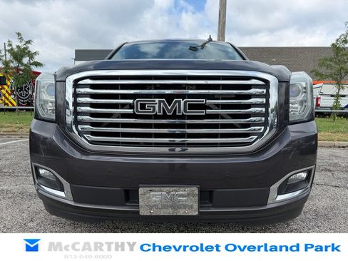 Used 2016 GMC Yukon SLT w/ Premium Edition AWD/4WD image 4