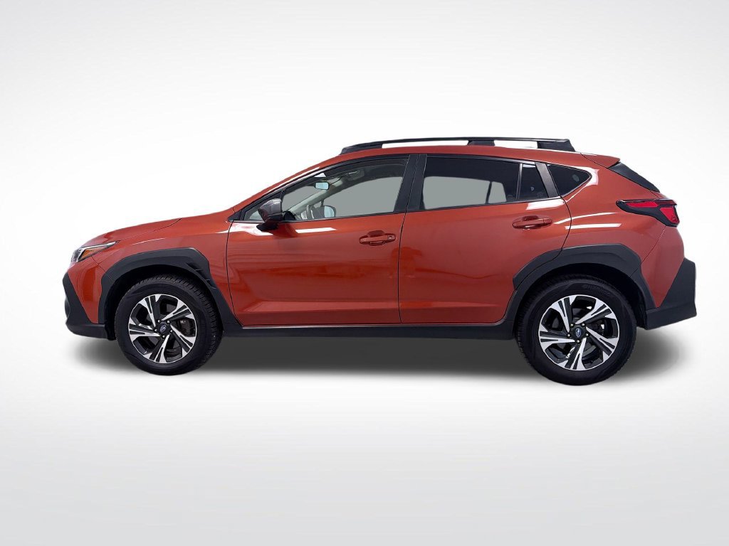 Used 2024 Subaru Crosstrek 2.0i Premium AWD/4WD image 2