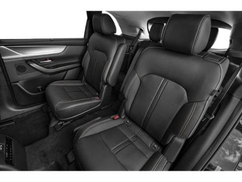 Certified 2025 MAZDA CX-90 3.3 Turbo w/ Preferred Package AWD/4WD image 16