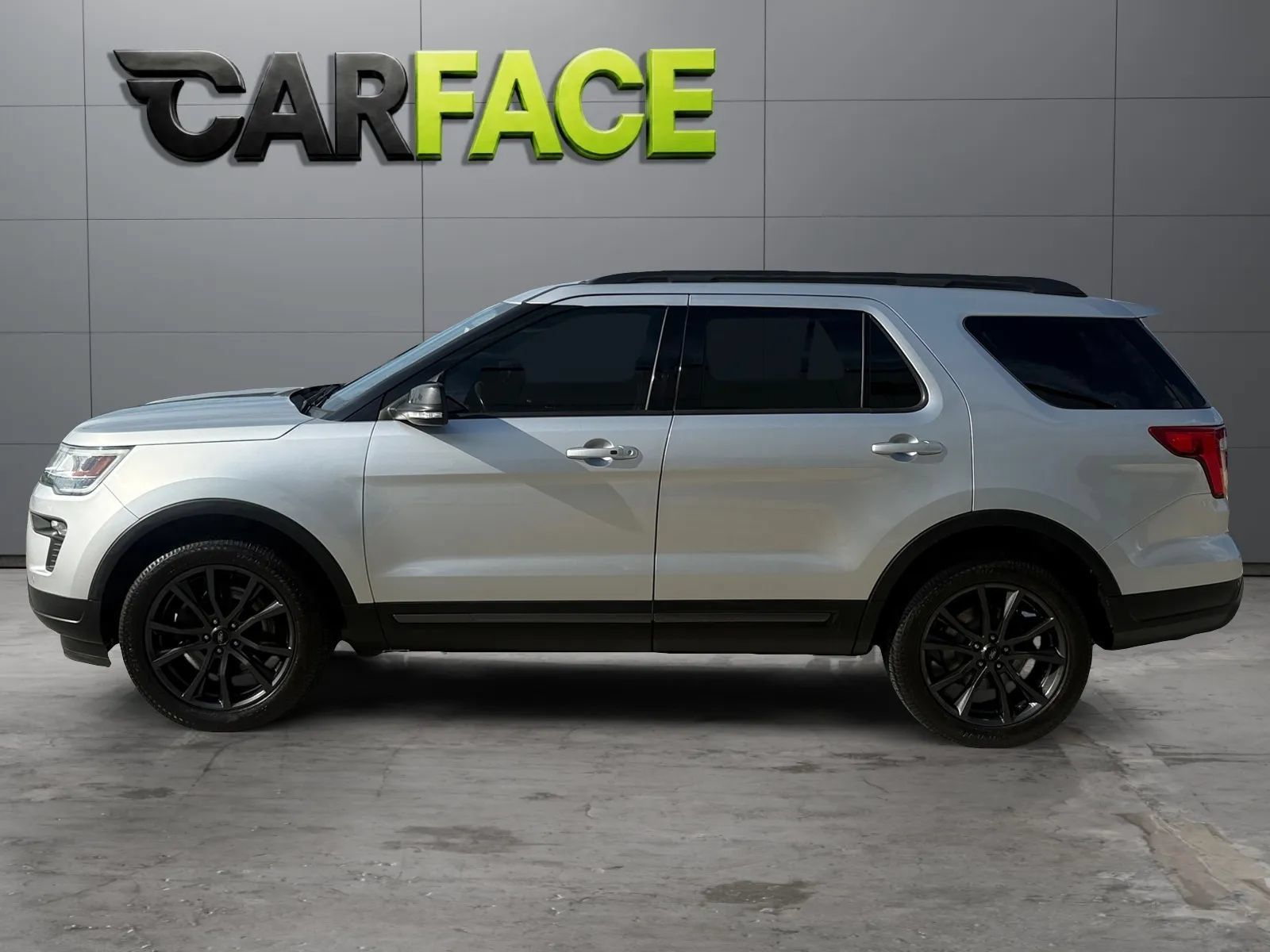 Used 2019 Ford Explorer XLT w/ Equipment Group 202A AWD/4WD image 7