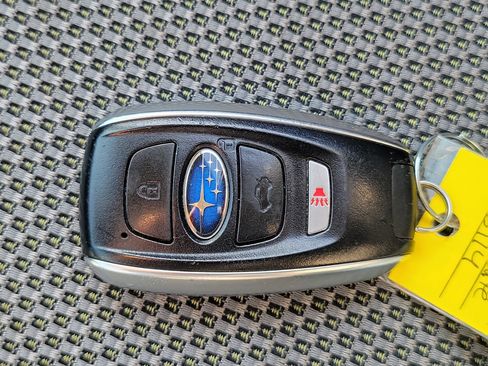 Certified 2024 Subaru Crosstrek 2.0i Premium image 32