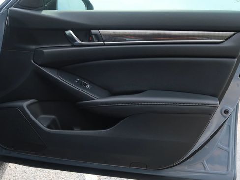 Used 2022 Honda Accord Sport image 41