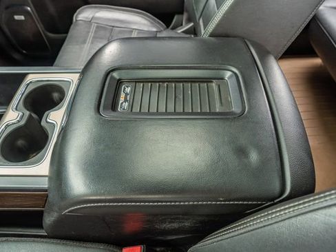 Used 2017 GMC Sierra 2500 Denali w/ Duramax Plus Package image 29