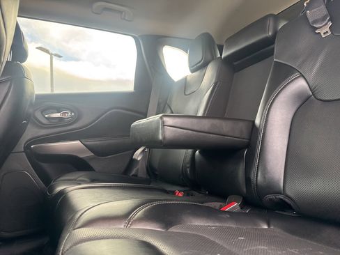 Used 2022 Jeep Cherokee Latitude Lux image 23