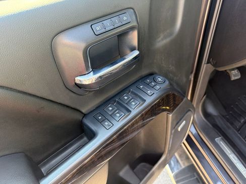 Used 2015 GMC Sierra 1500 Denali AWD/4WD image 17