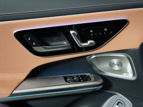 New 2026 Mercedes-Benz CLE 300 4MATIC Coupe image 25