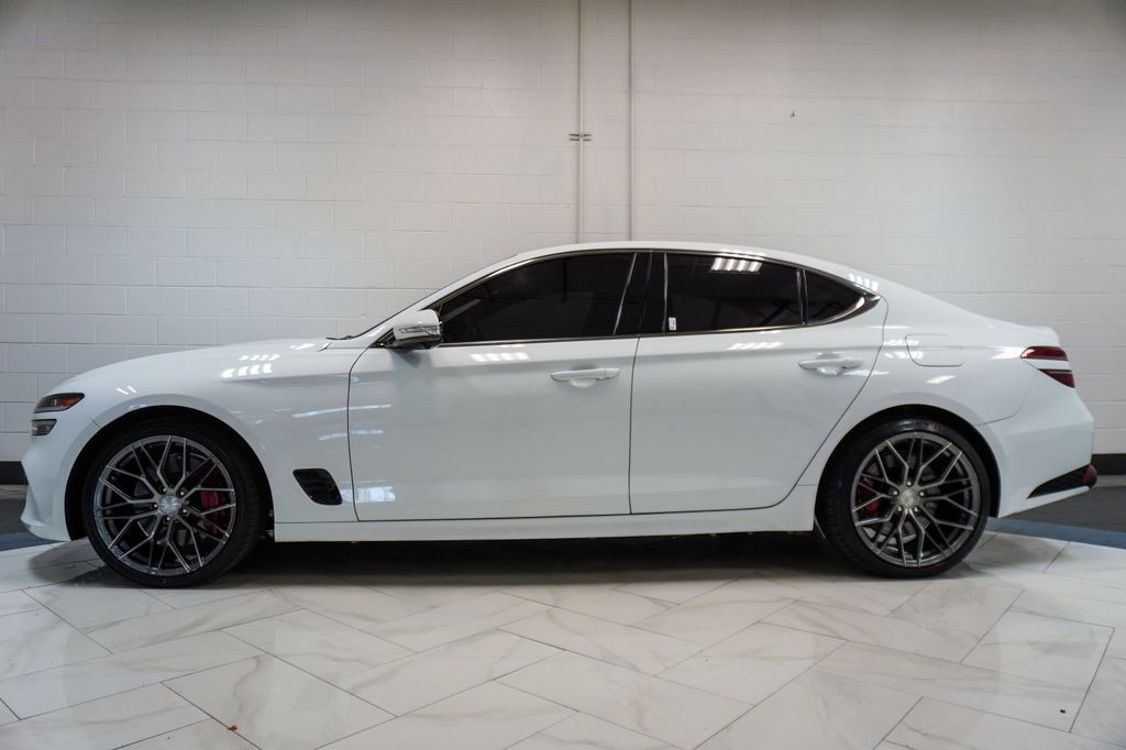 Used 2023 Genesis G70 3.3T w/ Sport Prestige Package RWD image 37