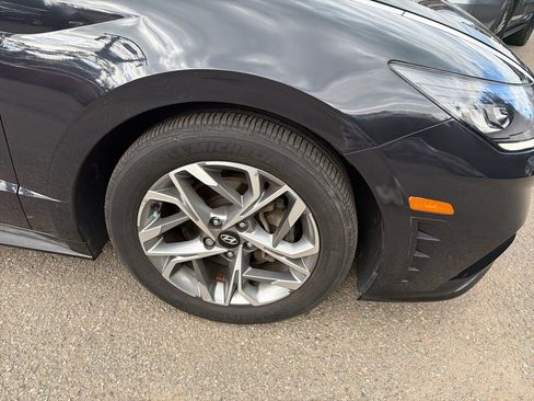 Used 2023 Hyundai Sonata SEL w/ Preferred Accessory Package FWD image 4