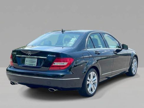 Used 2013 Mercedes-Benz C 300 4MATIC Sedan image 8