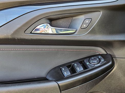 Used 2023 Chevrolet TrailBlazer RS w/ Convenience Package image 12